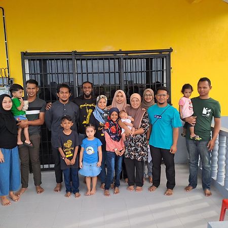 Room/Homestay Nazadja Sungai Besar Exterior photo