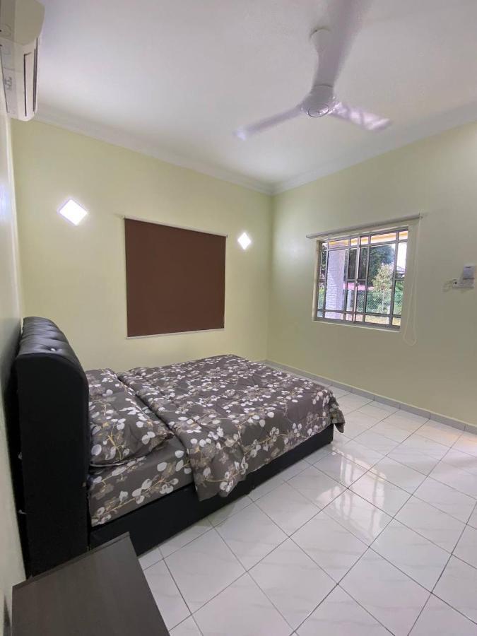 Room/Homestay Nazadja Sungai Besar Exterior photo