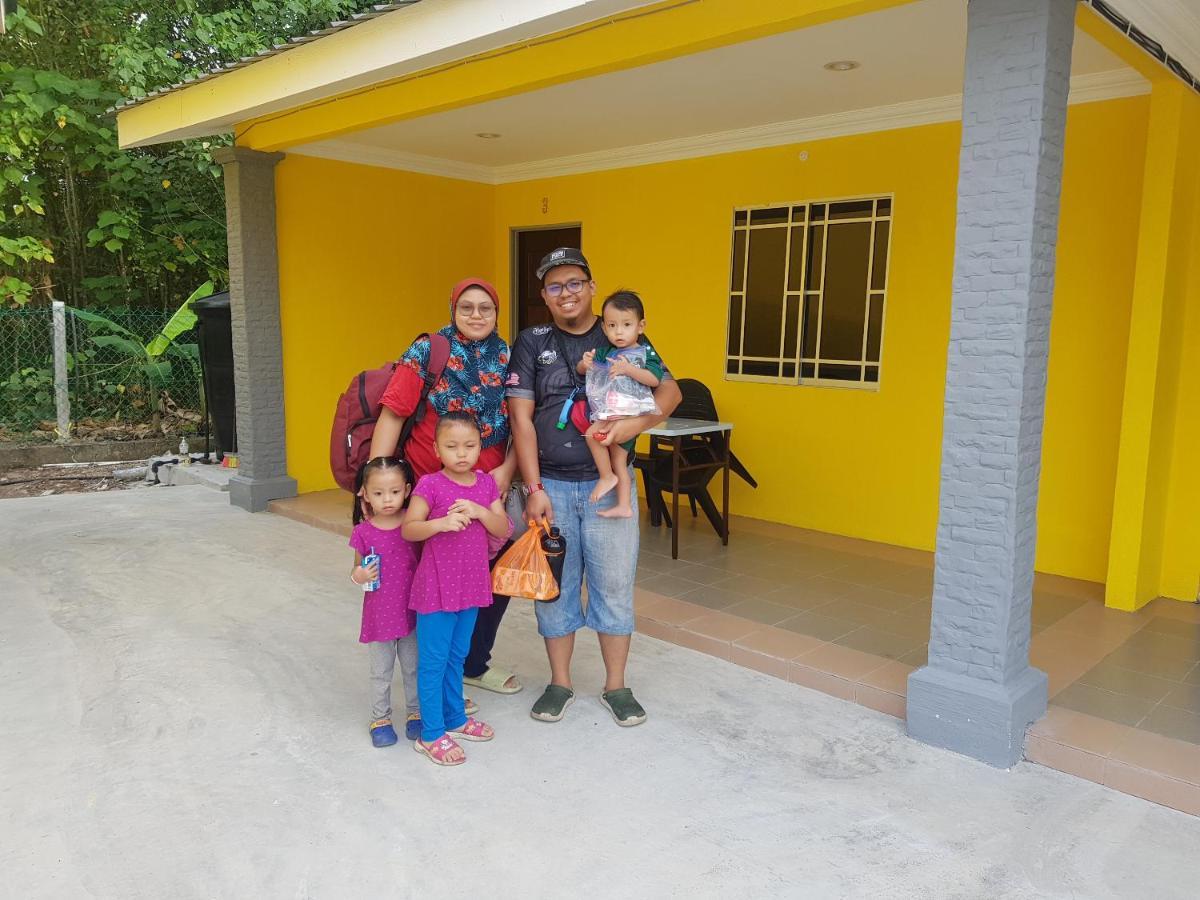 Room/Homestay Nazadja Sungai Besar Exterior photo